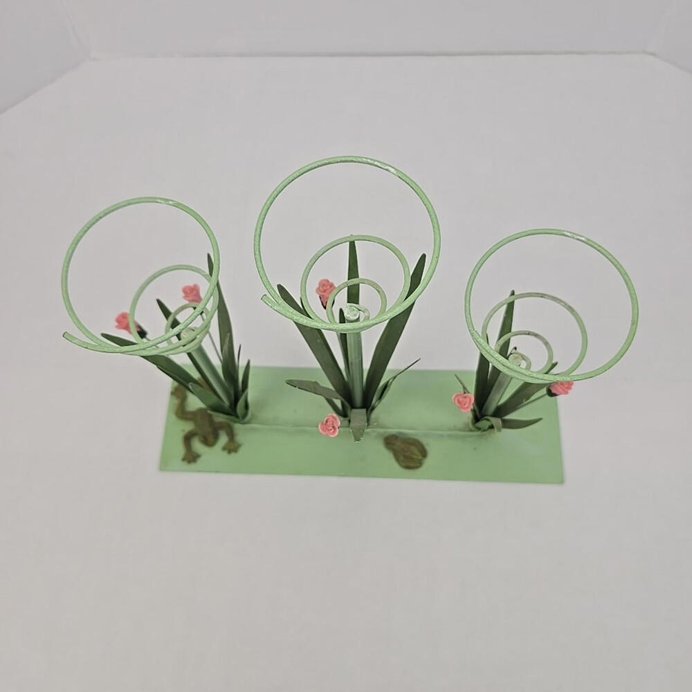 Vintage Air Plants Holders Display Planter Tillandsia Tole Metal Lily Pads Frogs - Picture 4 of 16